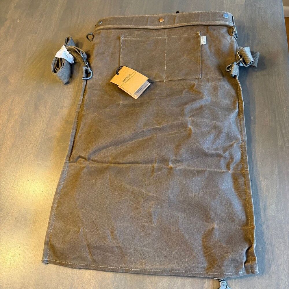 Barebones Gathering Bag in Dark Khaki - Picture 11 of 14